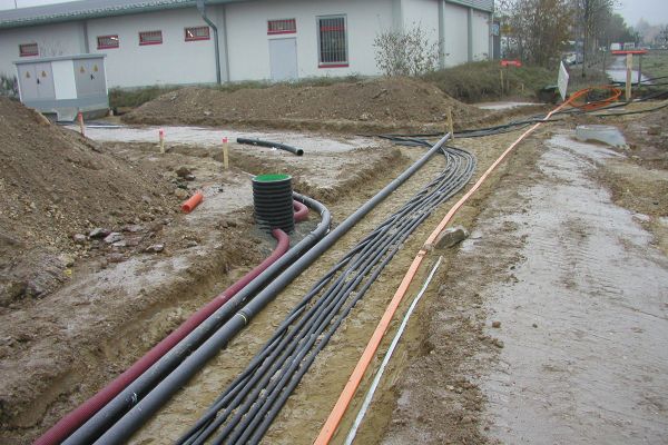 Straßenunterhalt - Kabelrohrzuganlage