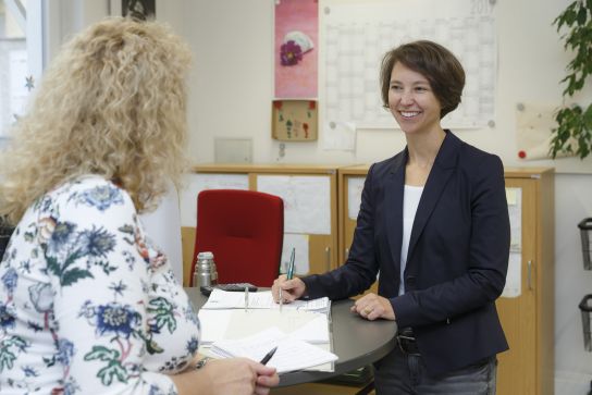 Die Arbeit im Team macht ihr großen Spaß.