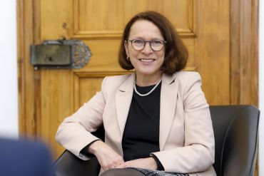 Porträt: Oberbürgermeisterin Gertrud Maltz-Schwarzfischer