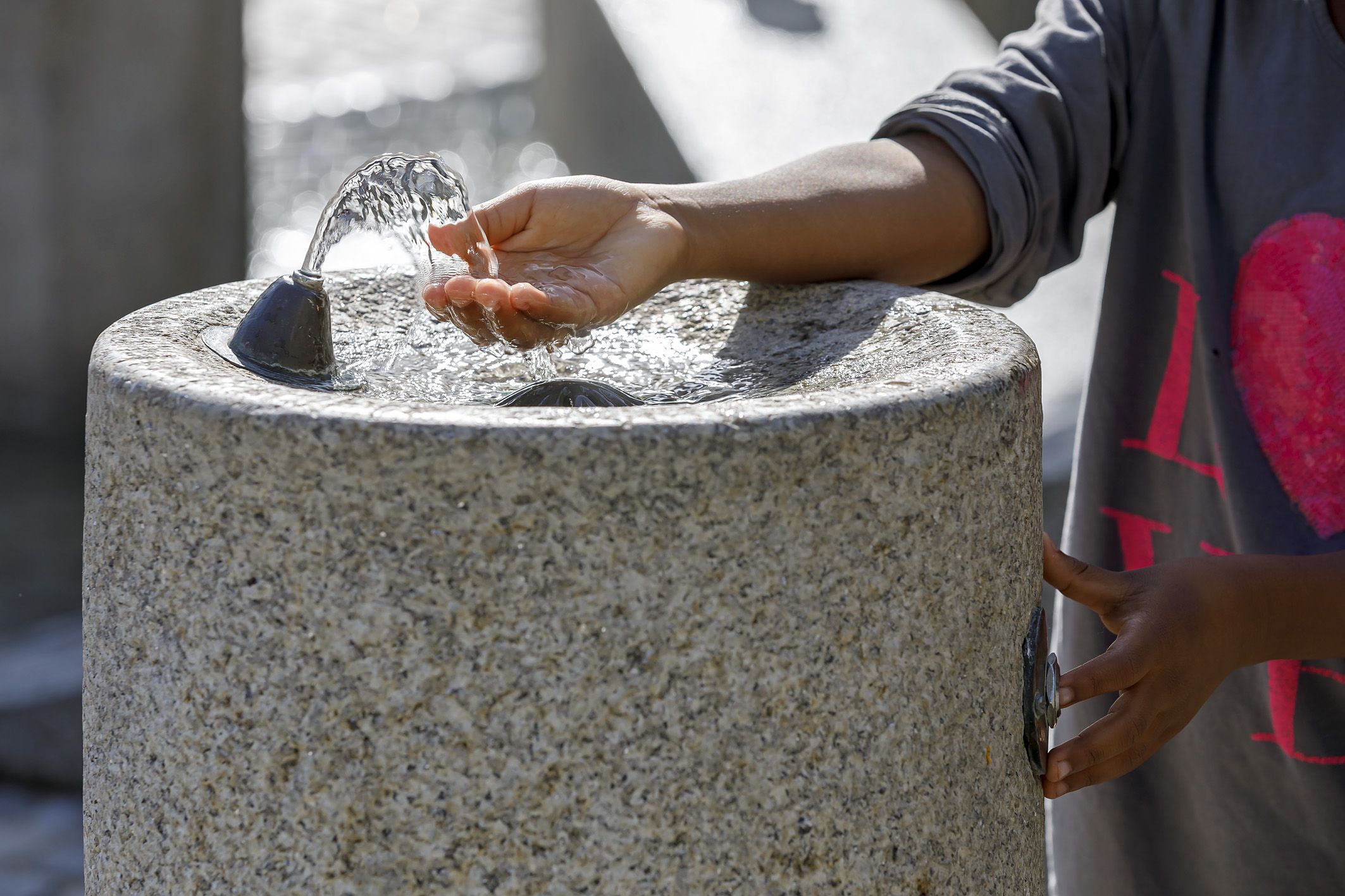 Trinkwasserbrunnen am Kumpfmühler Markt.