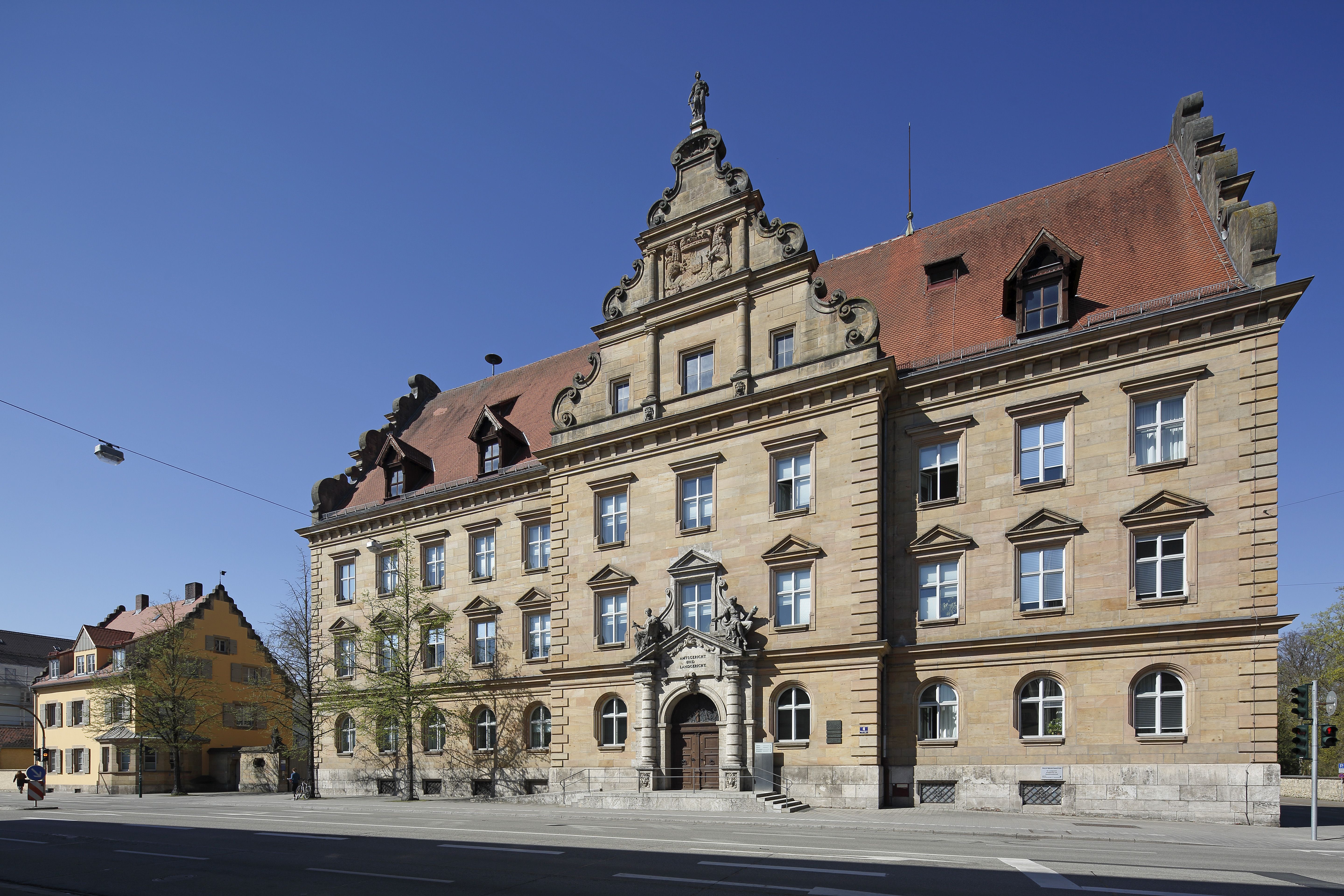Fotografie: Gerichtsgebäude