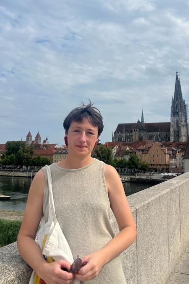 Porträt der Künstlerin