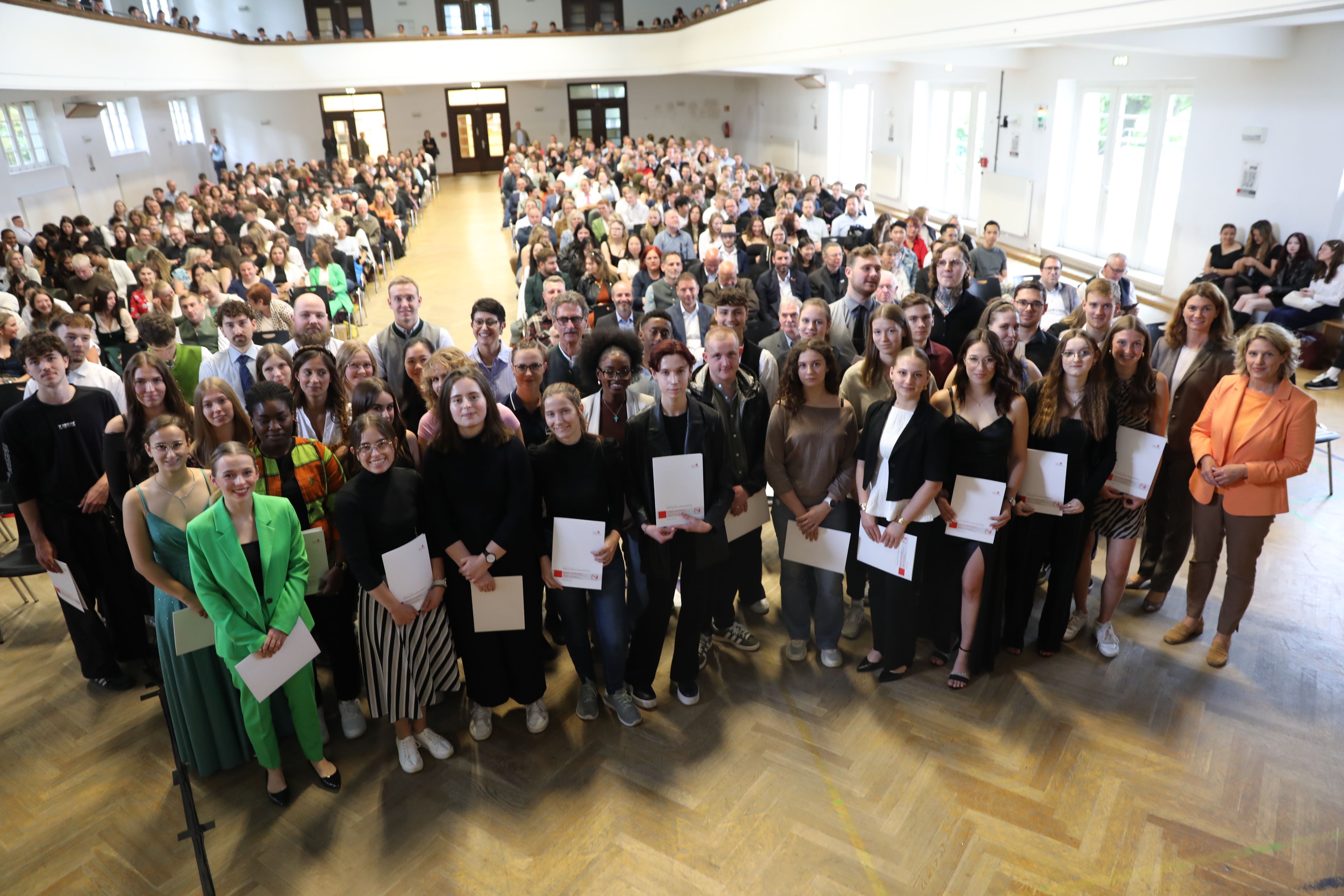 Fotografie – Abschlussfeier und Verleihung der Schulpreise