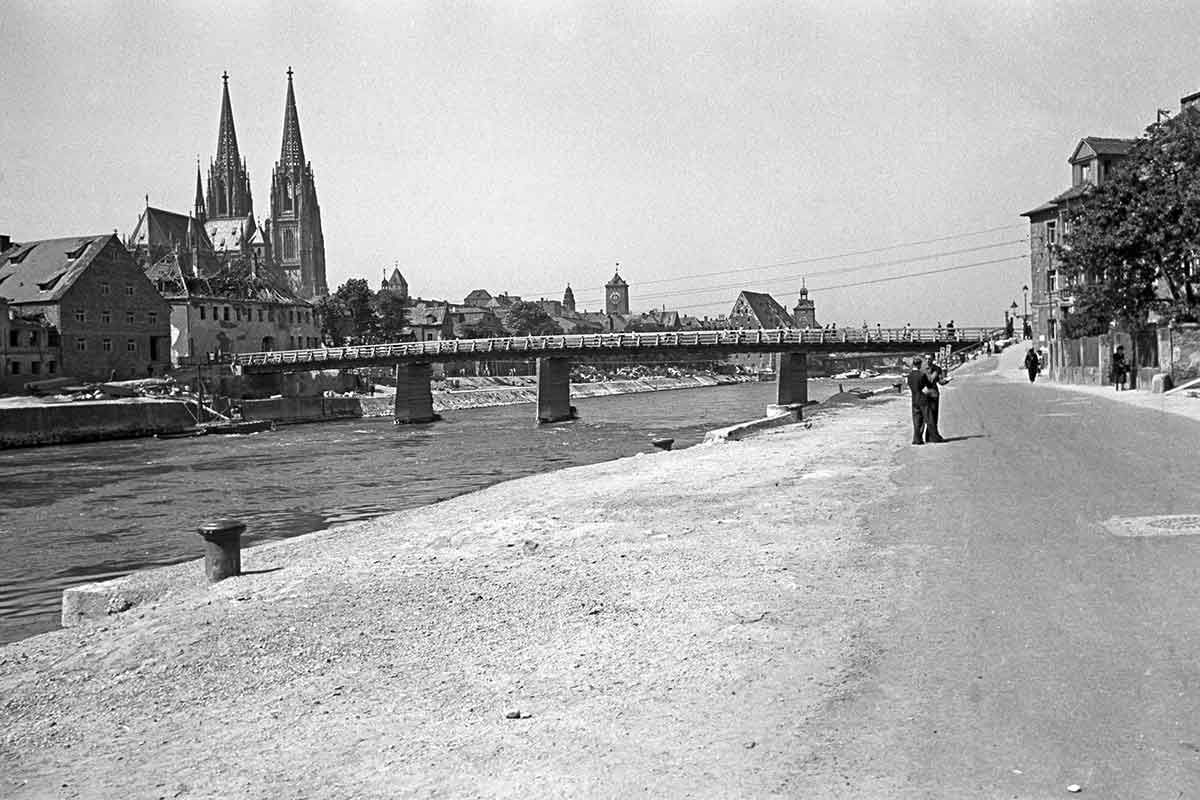 Rückblick - Eiserne Brücke 1946