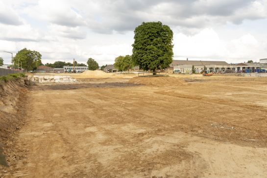 Fotografie: Gelände der ehemaligen Prinz-Leopold-Kaserne im Juni 2023 (C) Bilddokumentation Stadt Regensburg