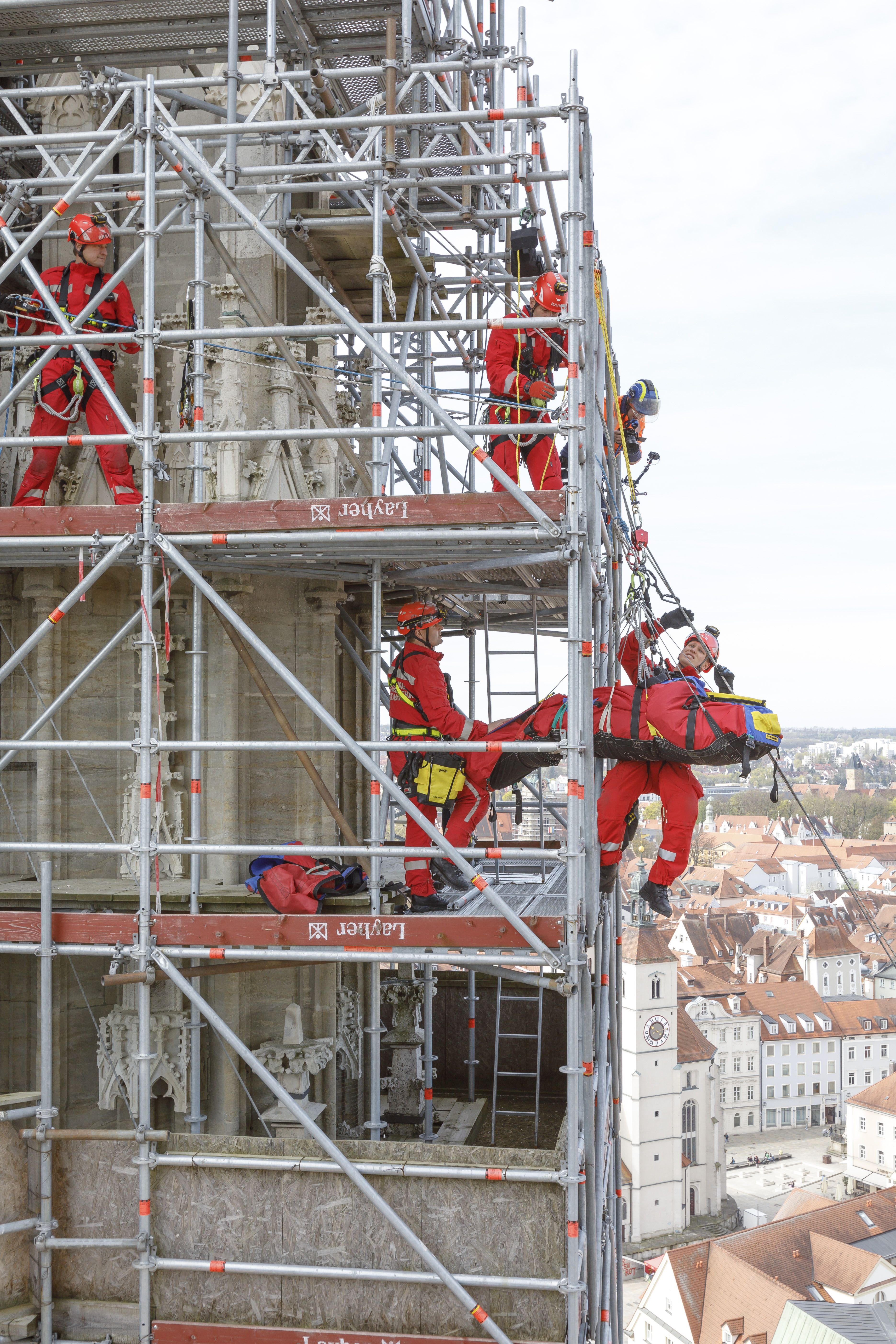 Fotografie: Höhenrettung am Regensburger Dom