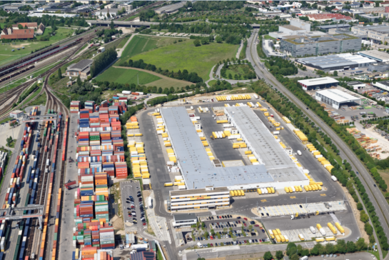 Fotografie: Containerdepot bzw. Industriegebiet Ostbahnhof aus der Vogelperspektive