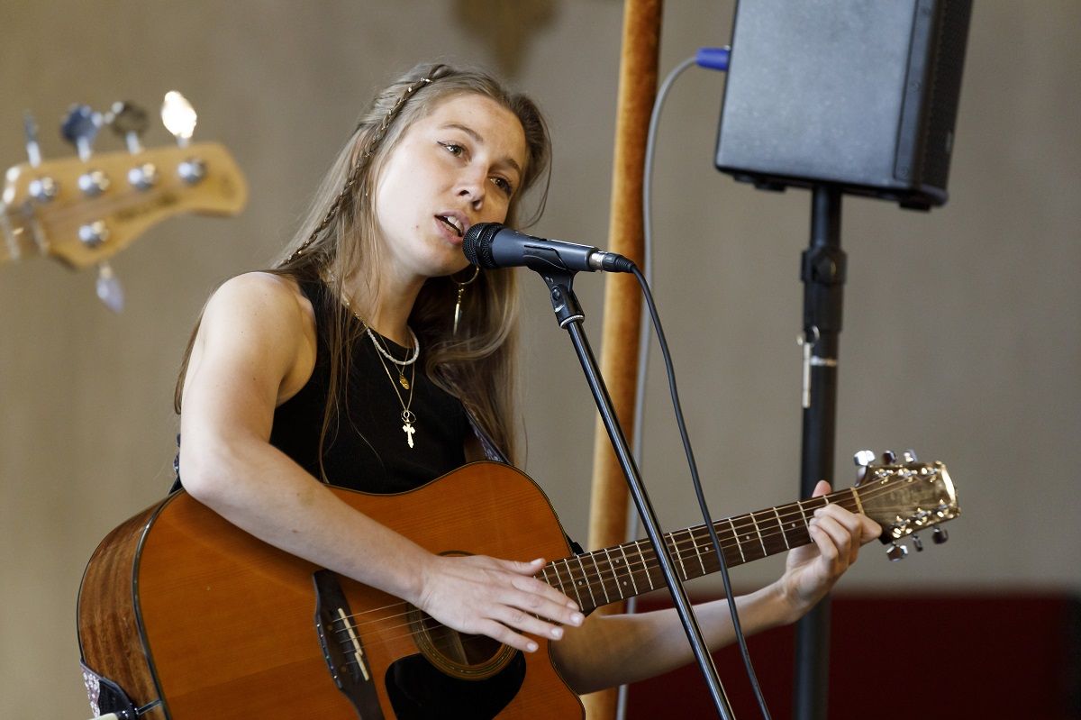 Theresa Michelson beim Auftritt