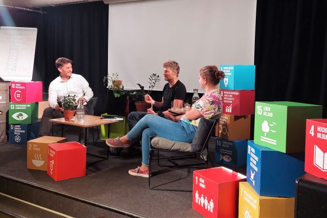 Podiumsdiskussion bei der Veranstaltung zur Gemeinwohlökonomie