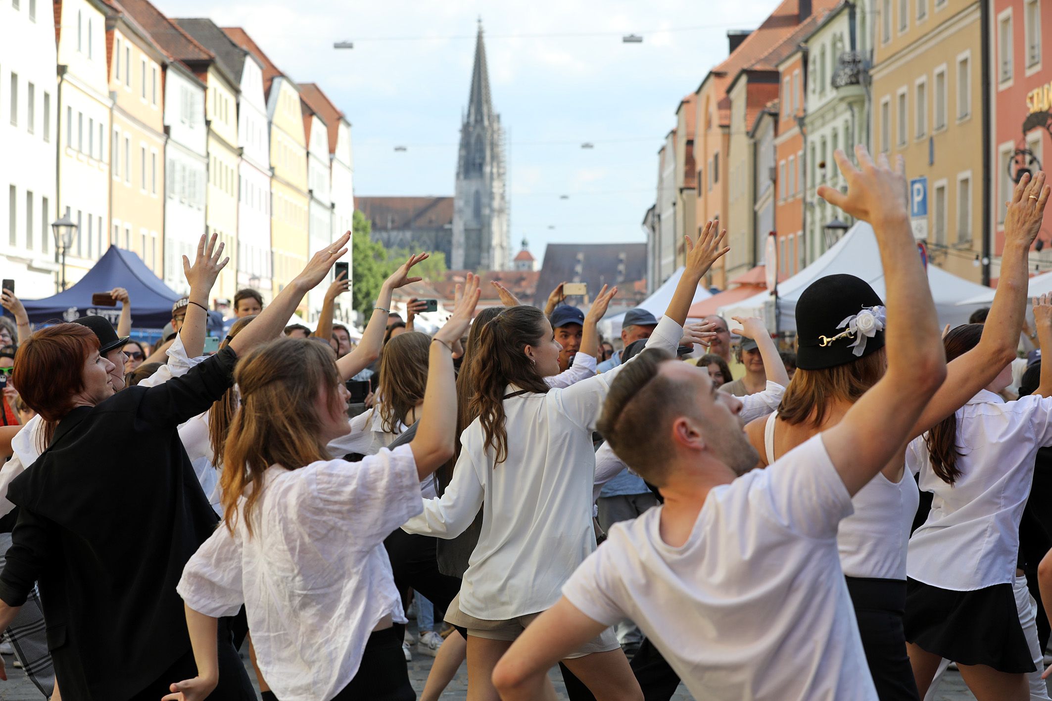 Fotografie: Tanzgruppe in Stadtamhof