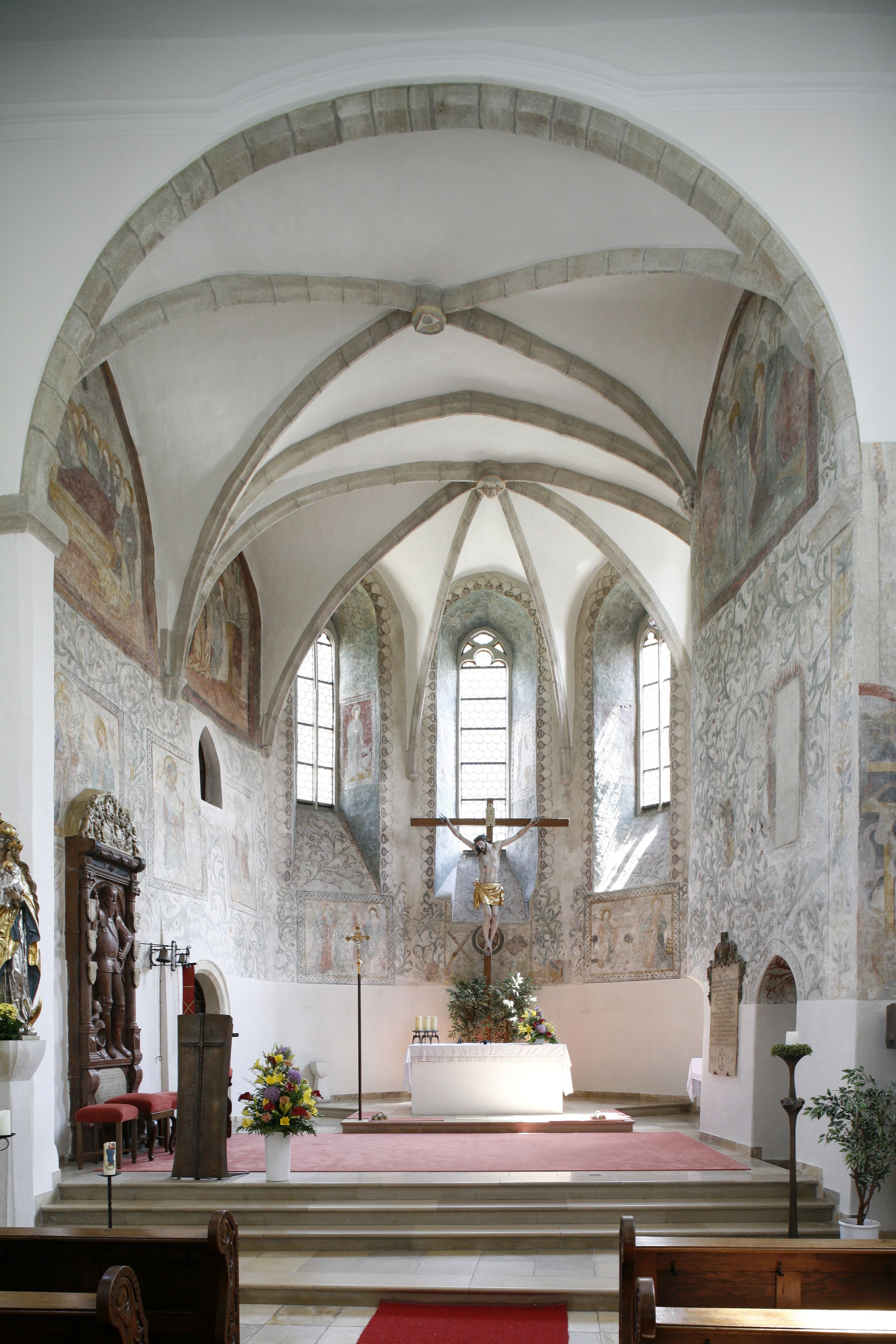 Fotografie: Die Pfarrkirche Mariä Himmelfahrt innen