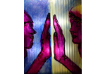 Beleuchtete Glasmalerei - Zwei Menschen stehen sich an einer Glaswand gegenüber und wollen sich mit den Händen berühren. Detail von den Köpfen und den Händen. (C) Mark Angus