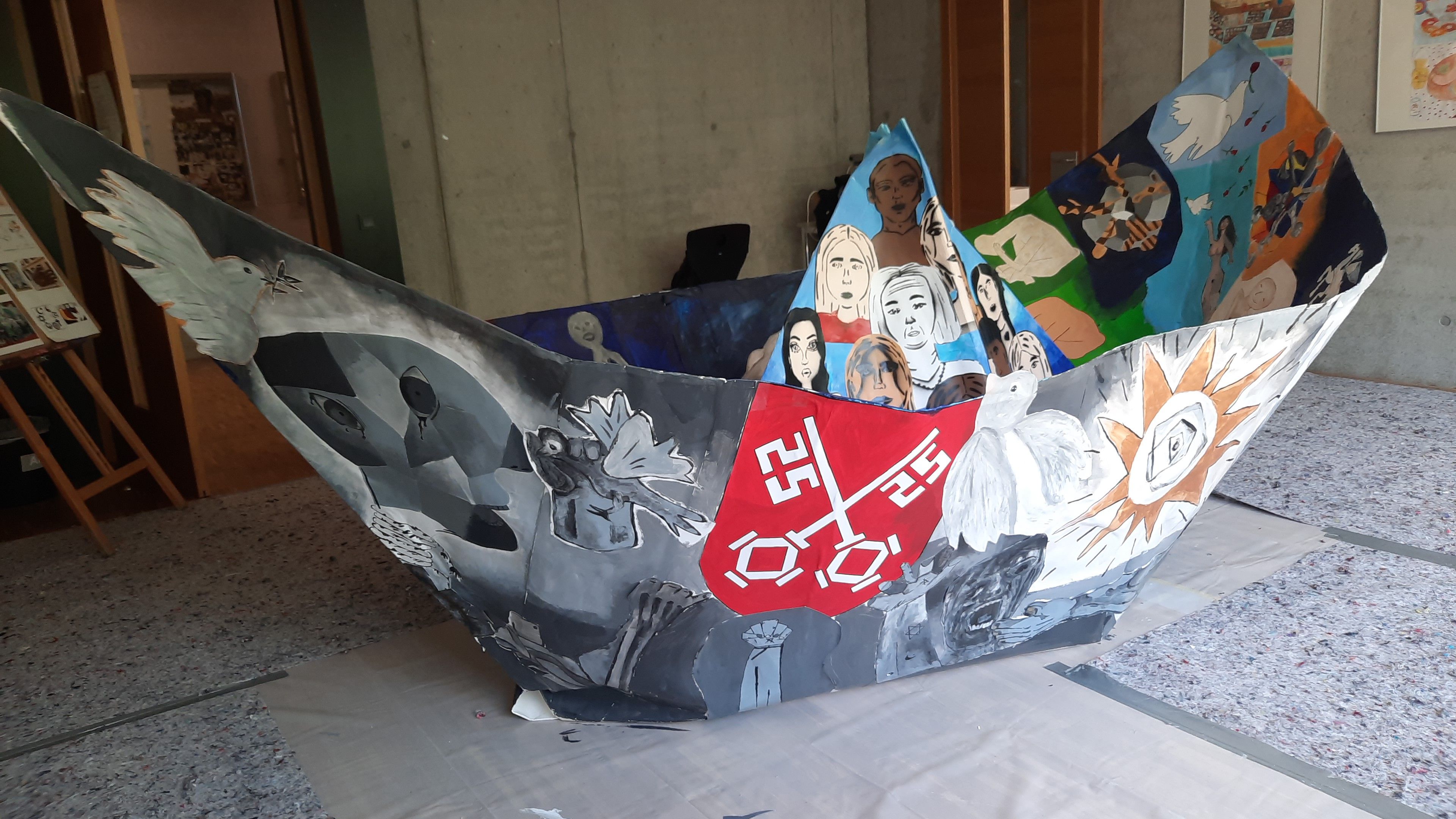 Boot Ansicht mit Stadtwappen