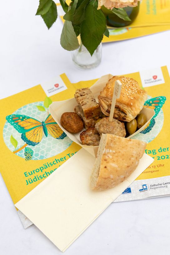 Verkostung kosheres Essen am Europäischen Tag der Jüdischen Kultur in der Luzengasse