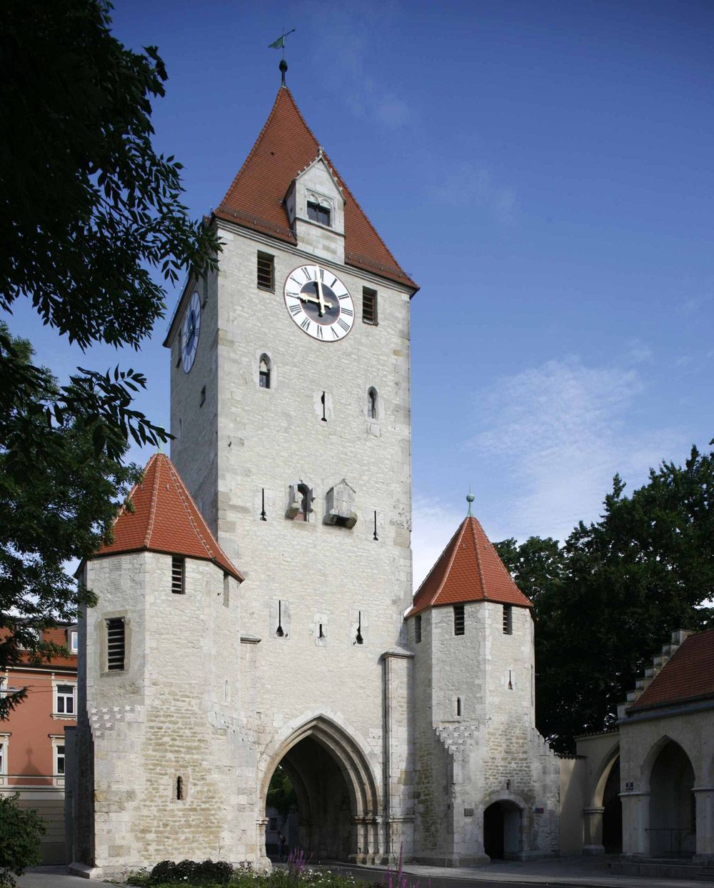 Ostentor