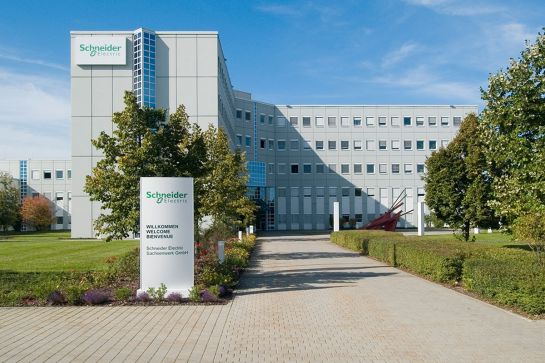 Unternehmen - Schneider Electric Sachsenwerk GmbH (C) Schneider Electric Sachsenwerk GmbH