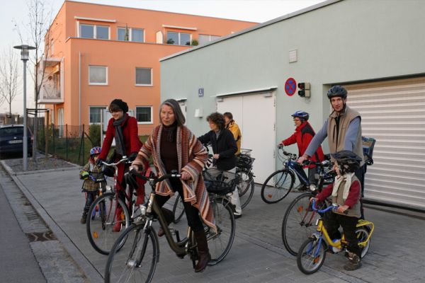 Seniorenportal - generationsübergreifendes Wohnprojekt - Fahrradgruppe 