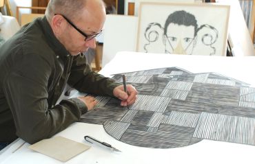 Fotografie von Hans Lankes bei der Arbeit