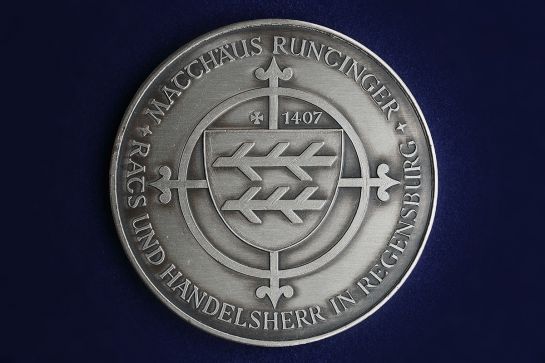 Matthäus-Runtinger-Medaille (C) Bilddokumentation Stadt Regensburg
