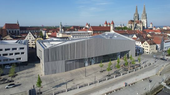 Fotografie: Luftaufnahme des Hauses der Bayerischen Geschichte © Bilddokumentation Stadt Regensburg