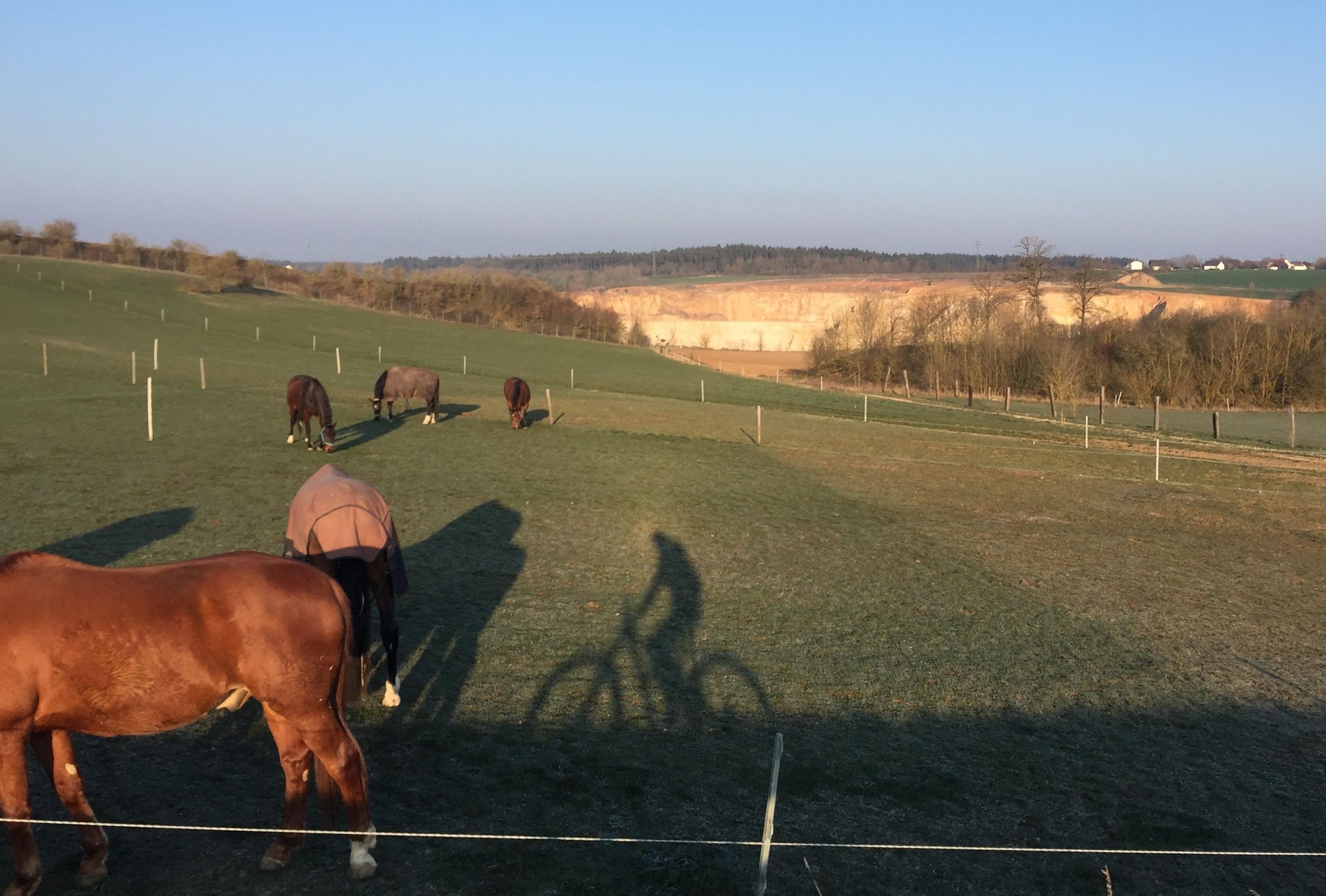 Schatten und Steinbruch