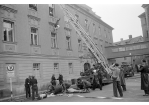 Übung am Emmeramsplatz 1952