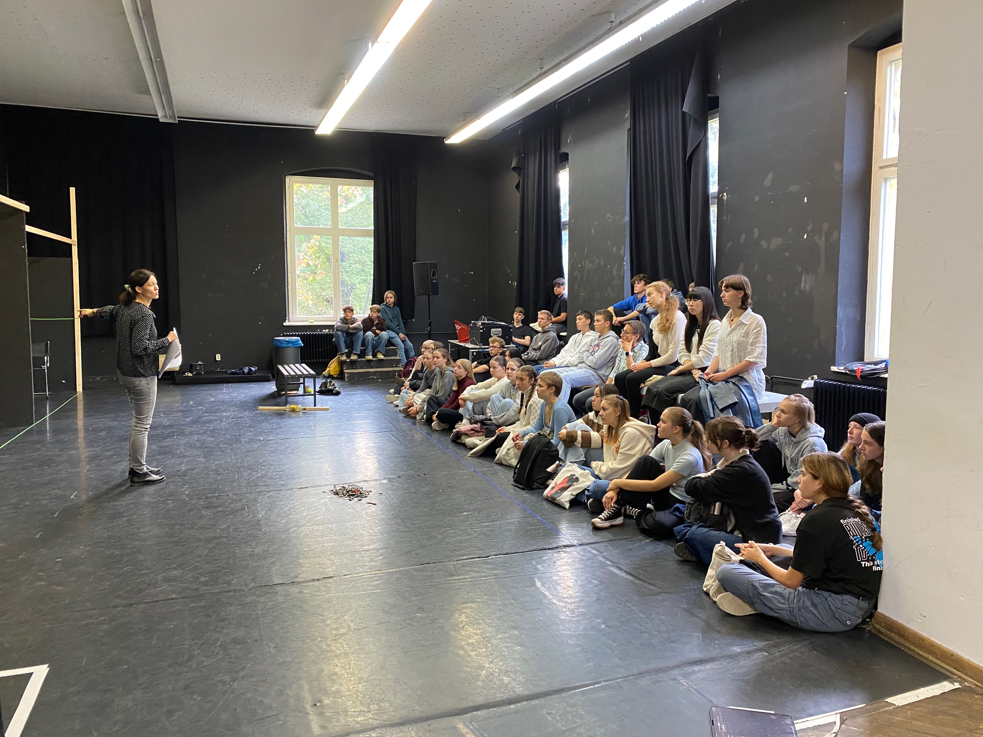 Patenklasse Theater 9b 01