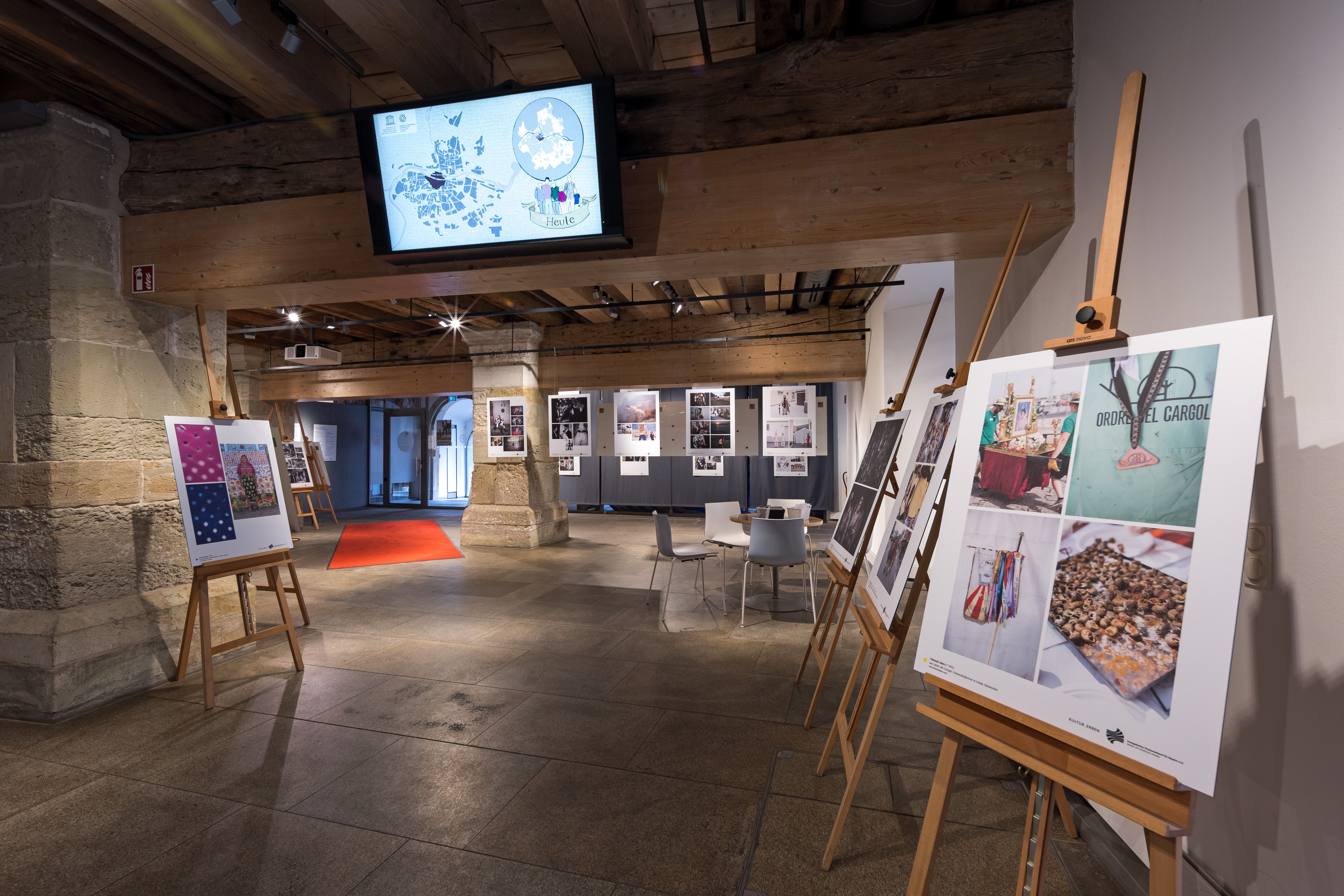 Fotografie – Einblicke in die Ausstellung „KULTUR.ERBEN – Immaterielles Kulturerbe erleben“