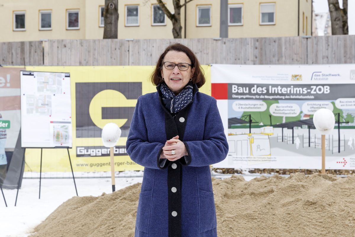 Fotografie - Spatenstich Keplerareal, Oberbürgermeisterin Gertrud Maltz-Schwarzfischer