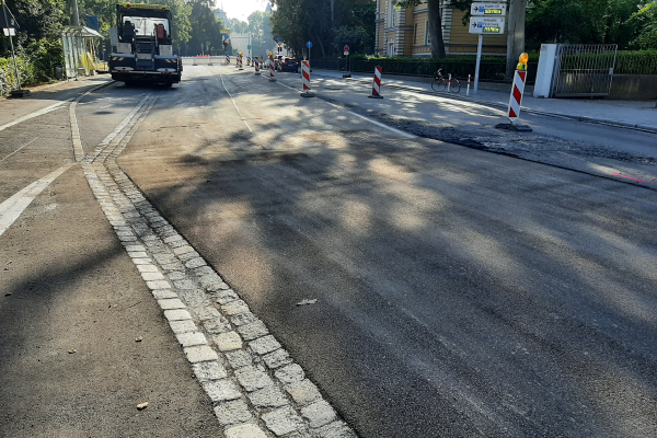 Sanierungsarbeiten in der Prüfeninger Straße stadteinwärts Richtung Jakobstor