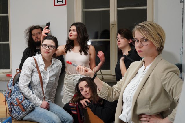 W1 - Dachkammertheater