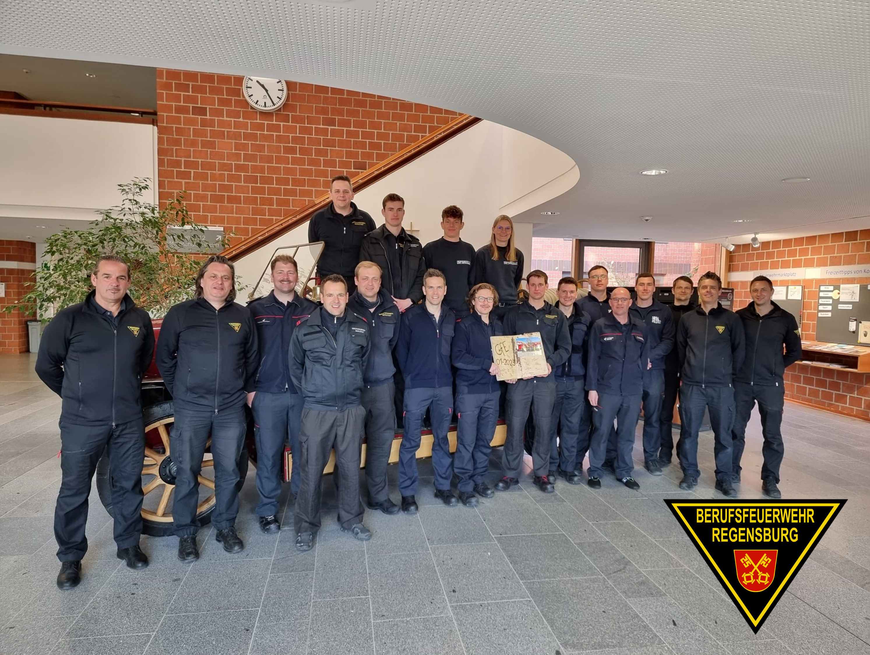 Gruppenfoto des Lehrgangs