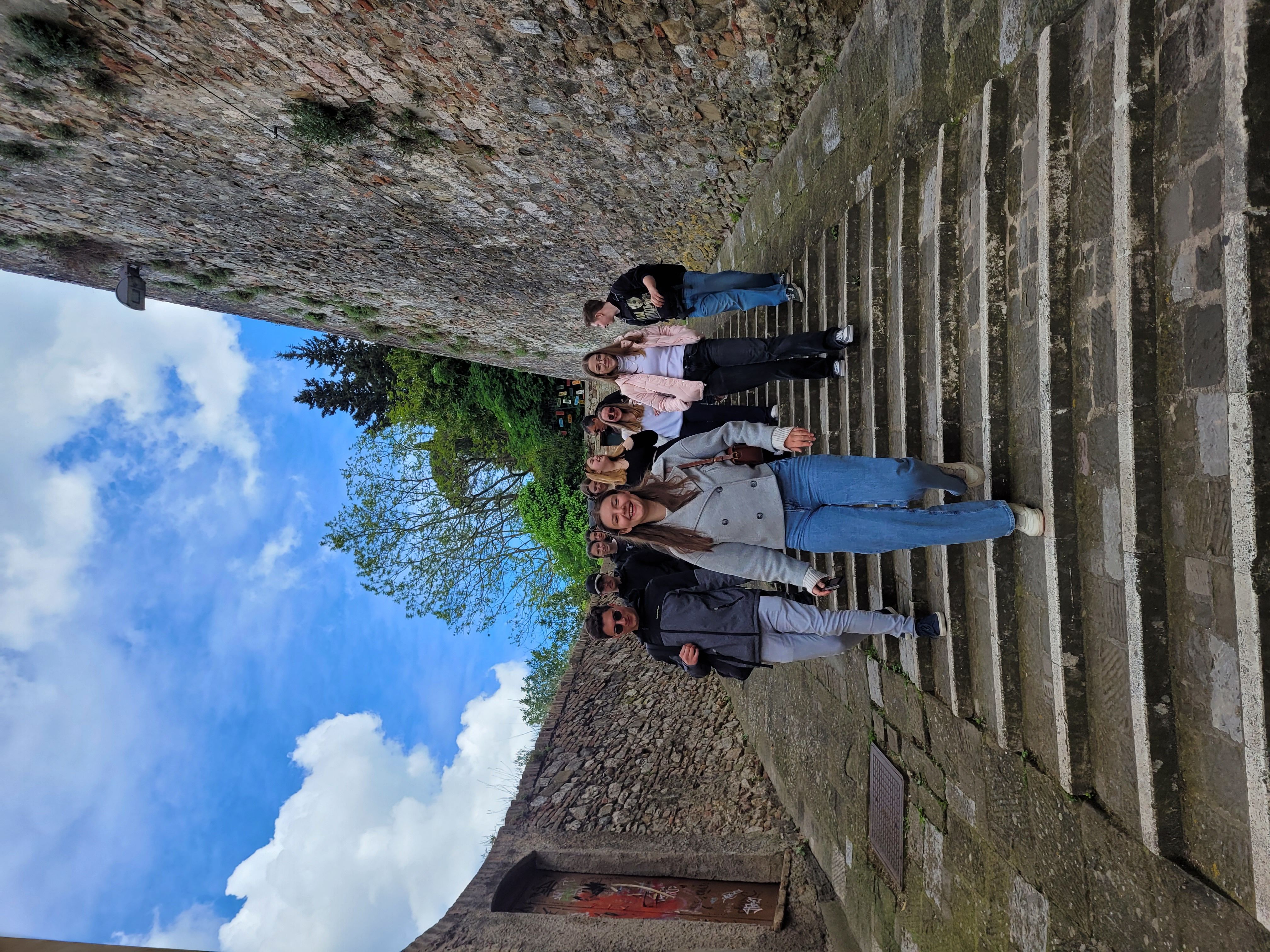 22_Trepp auf trepp ab zu Fuß