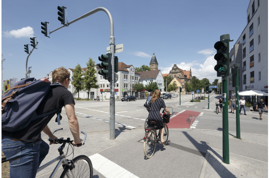 Radfahrer auf einem Radweg