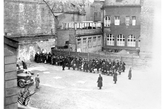 Deportation im April 1942 - Am Brixener Hof