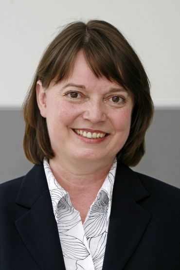 Planungs- und Baureferentin Christine Schimpfermann (C) Bilddokumentation Stadt Regensburg Porträt Schimpfermann hoch