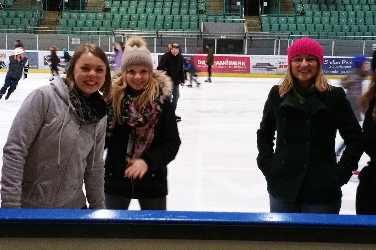 Ferienbetreuer - Kurse&Aktionen - Eislaufen
