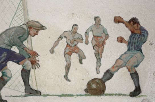 Seccomalerei im alten Jahnstadion