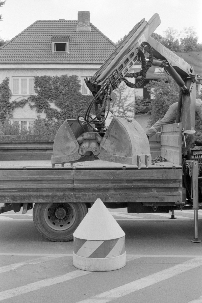 Fotografie: Verkehrshütchen für weniger Geschwindigkeit