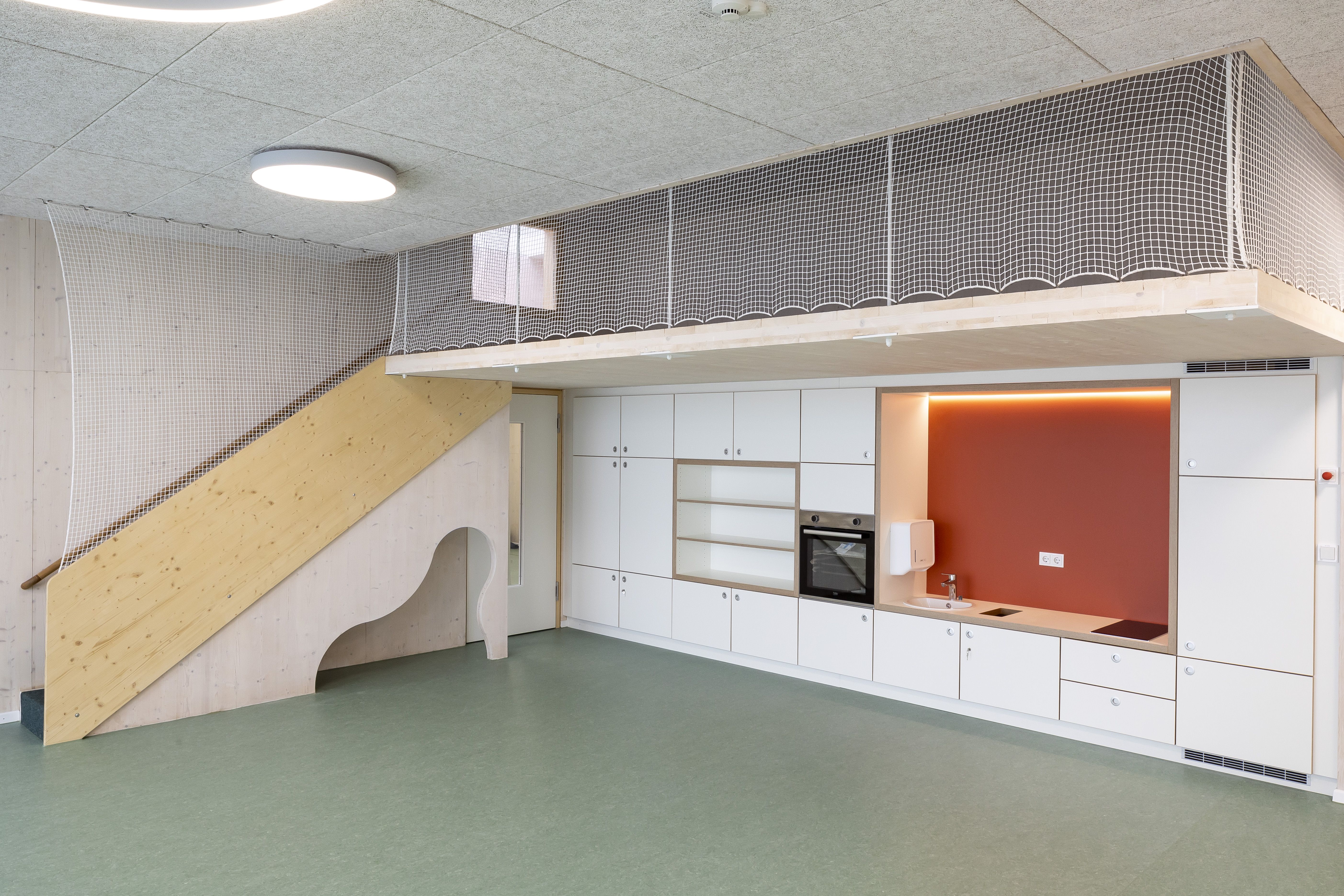 Fotografie: Küche im Kinderhaus in der Guerickestraße