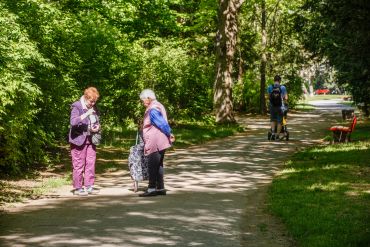 Fotografie: Spaziergänger im Ostpark